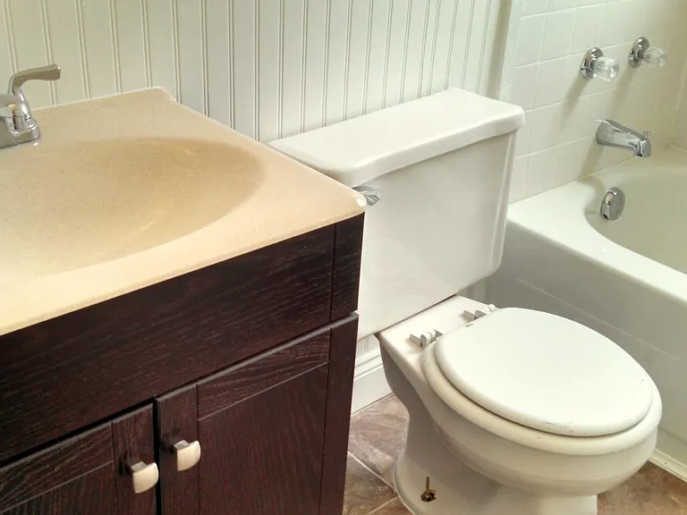 221 Renner St #4 — Photo 9