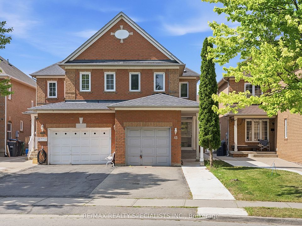 1st image of 45 Clover Bloom Rd