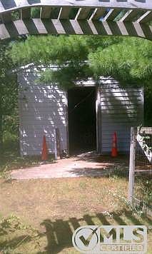 5th image of 5114 Vine Ave