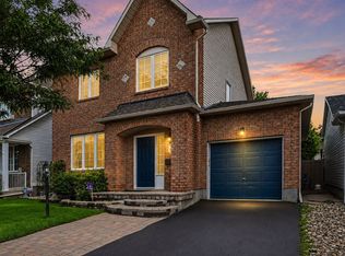 55 Hathaway Dr, Ottawa, ON K2G6S6