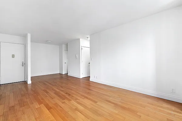 Rented by Compass | media 2