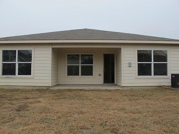 3rd image of 521 Misty Mountain Dr