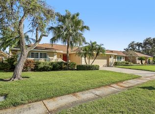 2253 Heron Cir, Clearwater, FL 33762