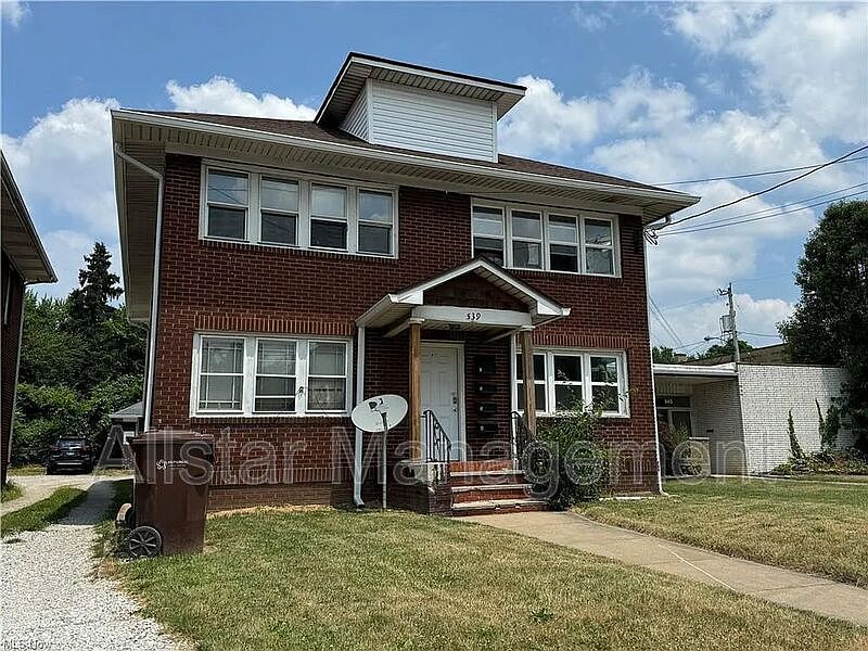 1st image of 539 E Cuyahoga Falls Ave APT 1