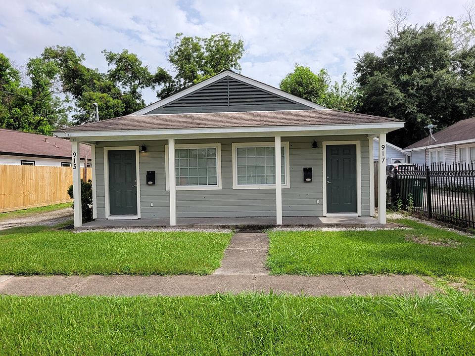1st image of 915 Adele St