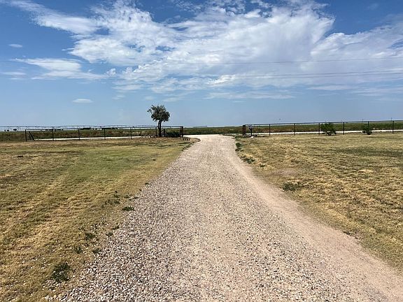 4th image of 5920 E County Road 5400