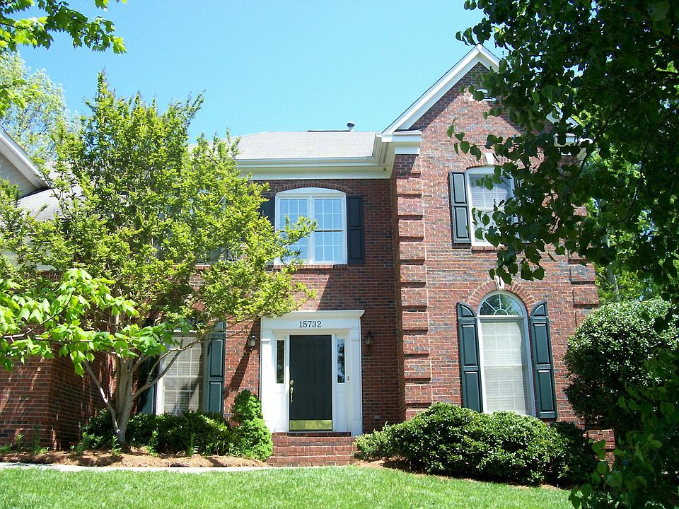 Beautiful 2-story brick front in great neighborhood