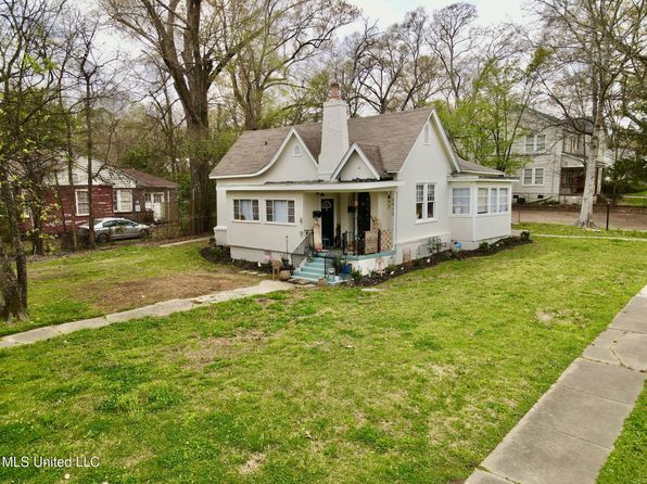 3923 N State St, Jackson, MS 39206