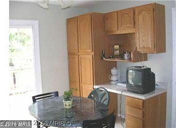 4th image of 4708 Kemper Dr