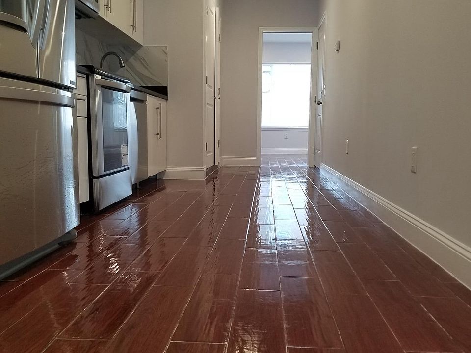 1st image of 638 N 11th St #2