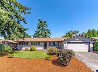 3677 Meadow Park Loop NE, Salem, OR 97305