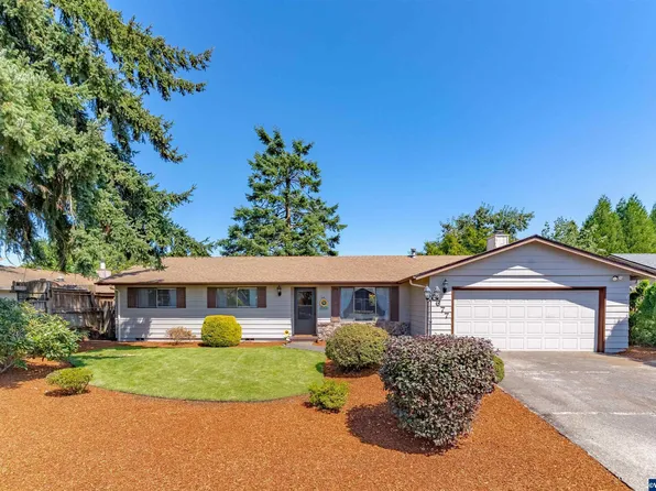 3677 Meadow Park Loop NE, Salem, OR 97305