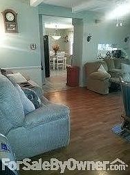 3rd image of 2215 Miriam Ln