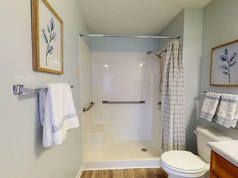 Serenity Apartments at West Columbia — Photo 4