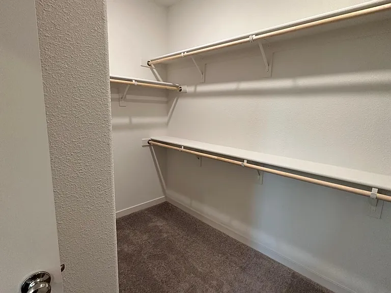 4405 Neptune Cir — Photo 12