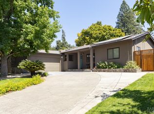 1047 La Grande Ave, Napa, CA 94558
