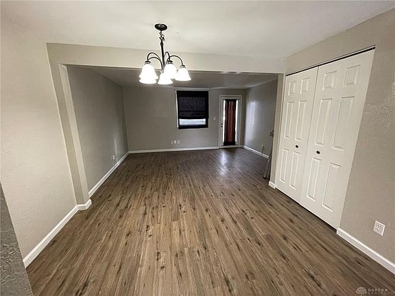 5th image of 106 Pepperwood Pl