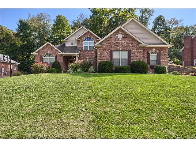 416 Westchester photo 1