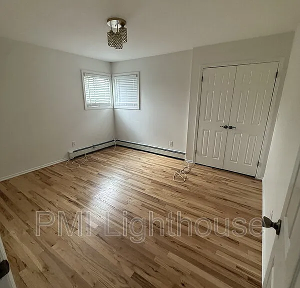 2077 Feuereisen Ave — Photo 16