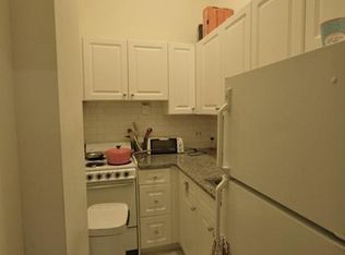 233 E 50th St, New York, NY 10022