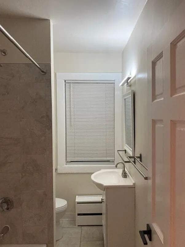 57 Oakridge Street, Unit A — Photo 2