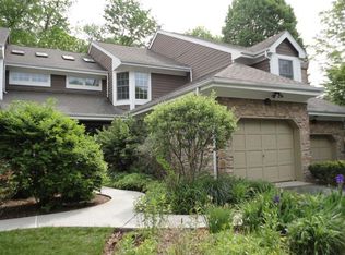 42 W Countryside Dr, Princeton, NJ 08540