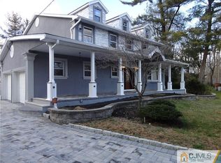 13 Bristol Ct, East Brunswick, NJ