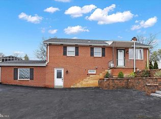 437 N Main St, Red Lion, PA 17356