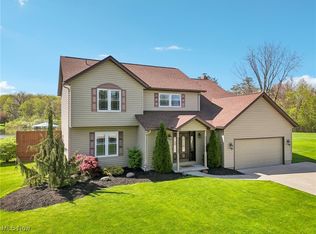 4969 Emerald Ln, Brunswick, OH 44212