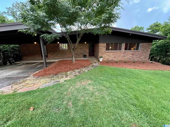 711 Lexington Rd, Vestavia Hills, AL 35216