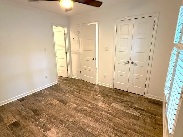 646 Portside Dr — Photo 22