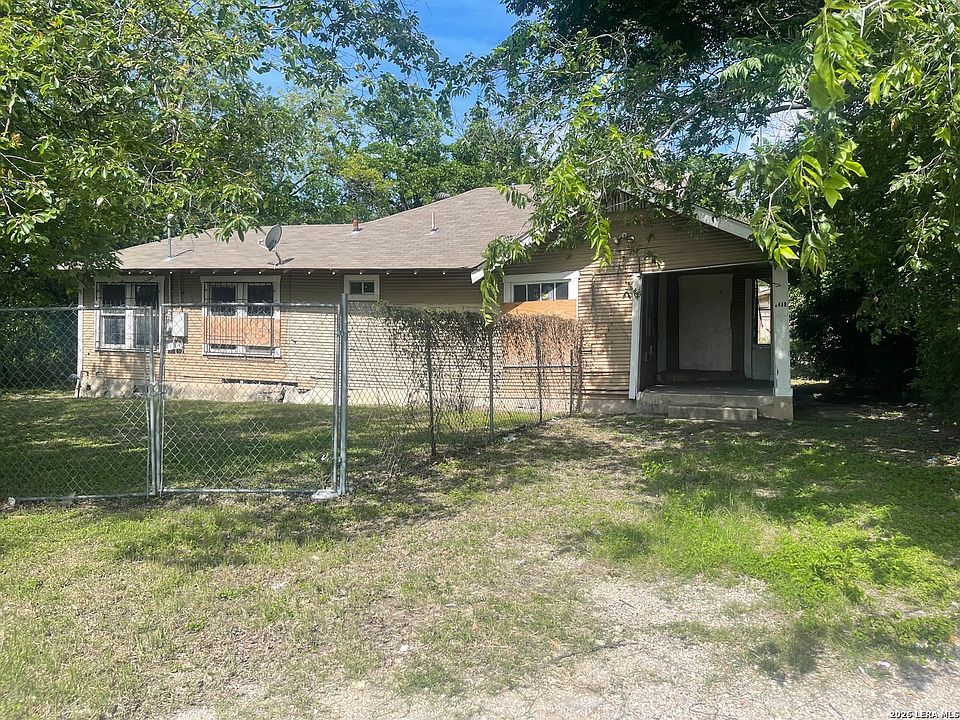 1st image of 2411 S ZARZAMORA ST