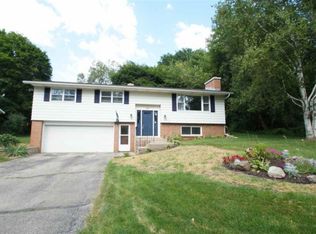 2416 Cochise Trl, Fitchburg, WI 53711