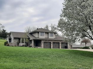 820 College Rd, Council Bluffs, IA 51503