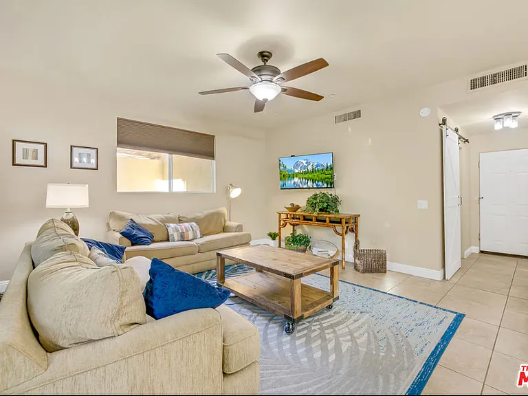 78225 Cabrillo Ln #105 — Photo 2