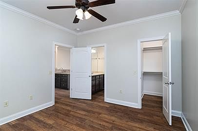 3rd image of 114 Vail Dr