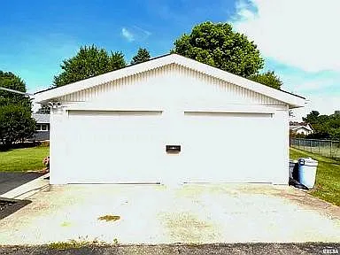 119 Prairie Ct — Photo 2