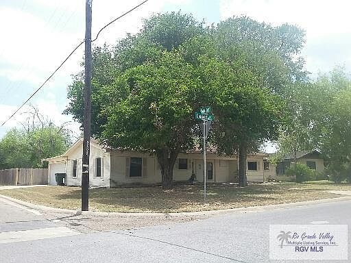 1st image of 1406 E Crockett Ave