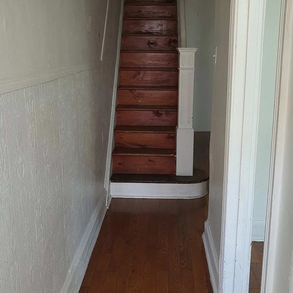 3 bed, 1068 sqft, $1,600 — Photo 3