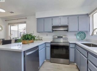 37871 Essanay Pl, Fremont, CA 94536