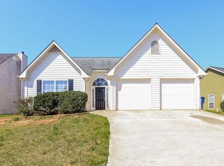 90 S Greenfield Cir, Covington, GA