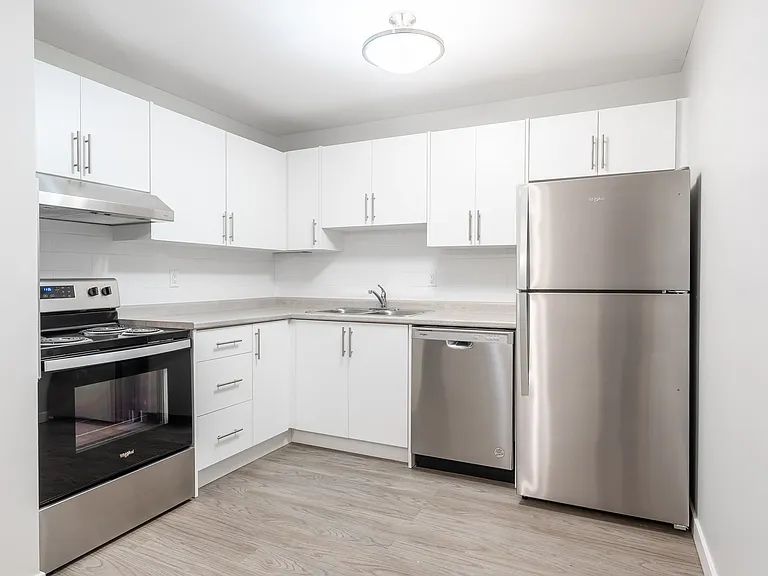 695 Proudfoot Ln #910 — Photo 6