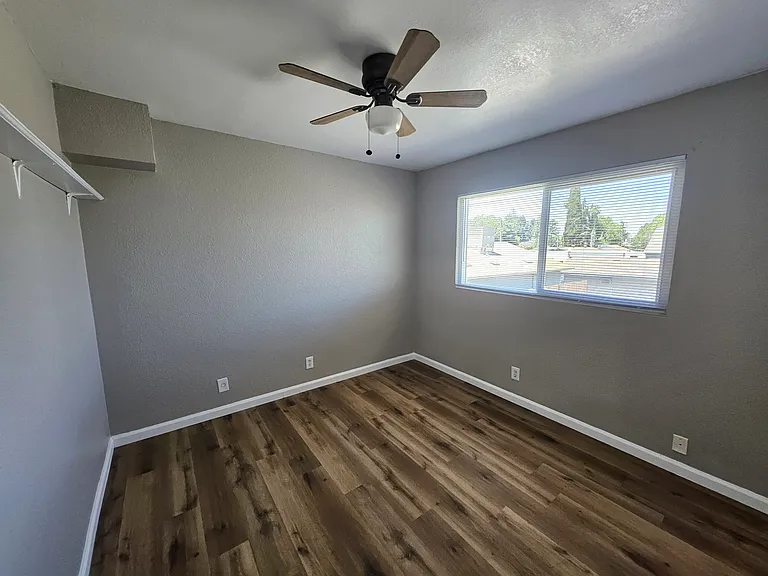 449 S Stockton Ave #7 — Photo 14