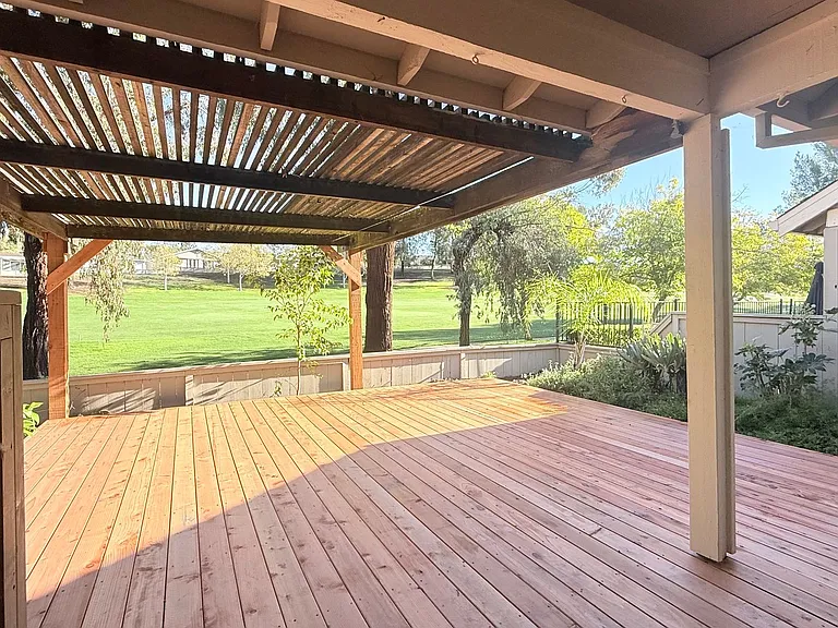 506 Silver Lake Dr — Photo 31