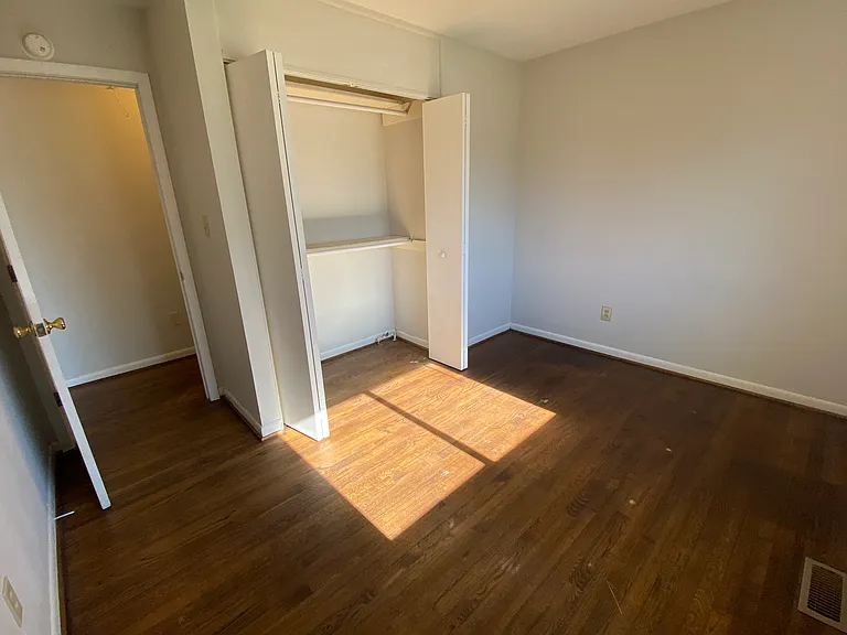 2053 Richard Ave — Photo 15