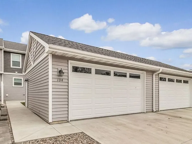 134 Wilder Pl — Photo 18