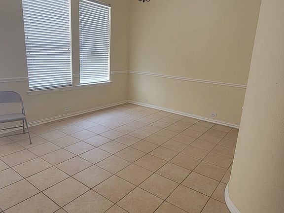 5th image of 2500 Kodiak Cir