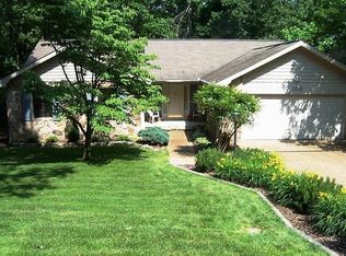 106 Greenbrier Loop, Crossville, TN 38558