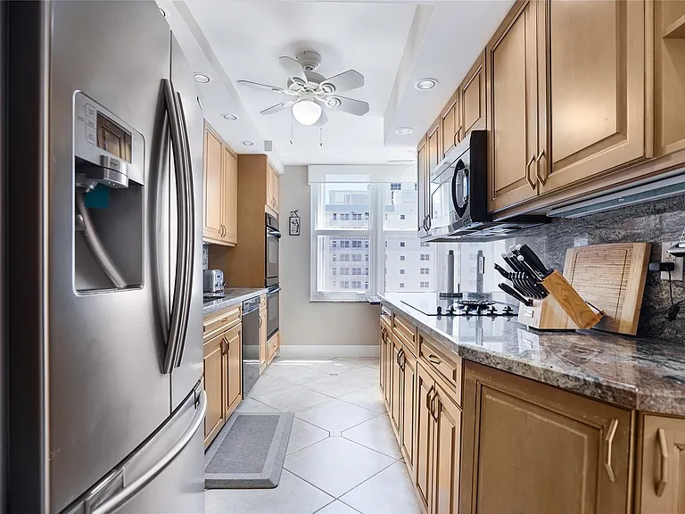 4280 Galt Ocean Dr #11J — Photo 20