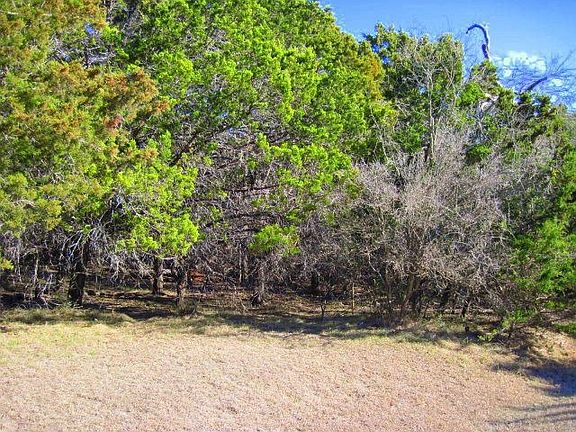4th image of 325 Secret Valley Dr